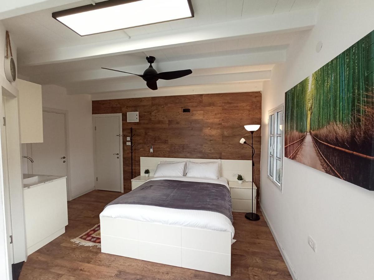 Boutique 22 Guest Rooms ไฮฟา ภายนอก รูปภาพ