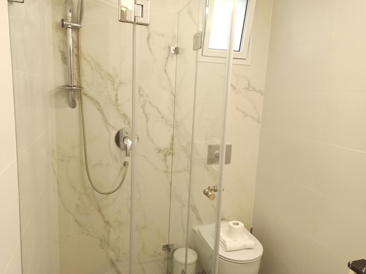 Boutique 22 Guest Rooms ไฮฟา ภายนอก รูปภาพ