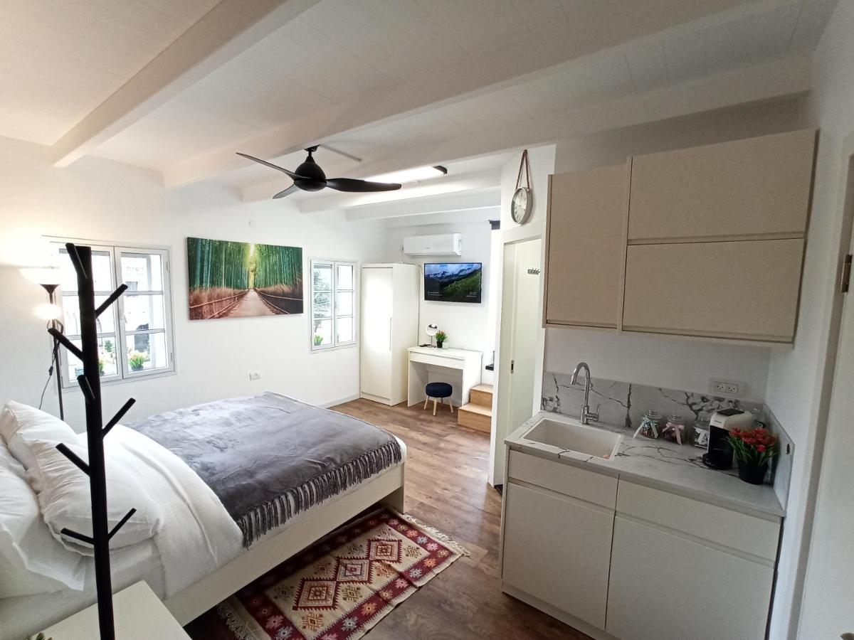 Boutique 22 Guest Rooms ไฮฟา ภายนอก รูปภาพ